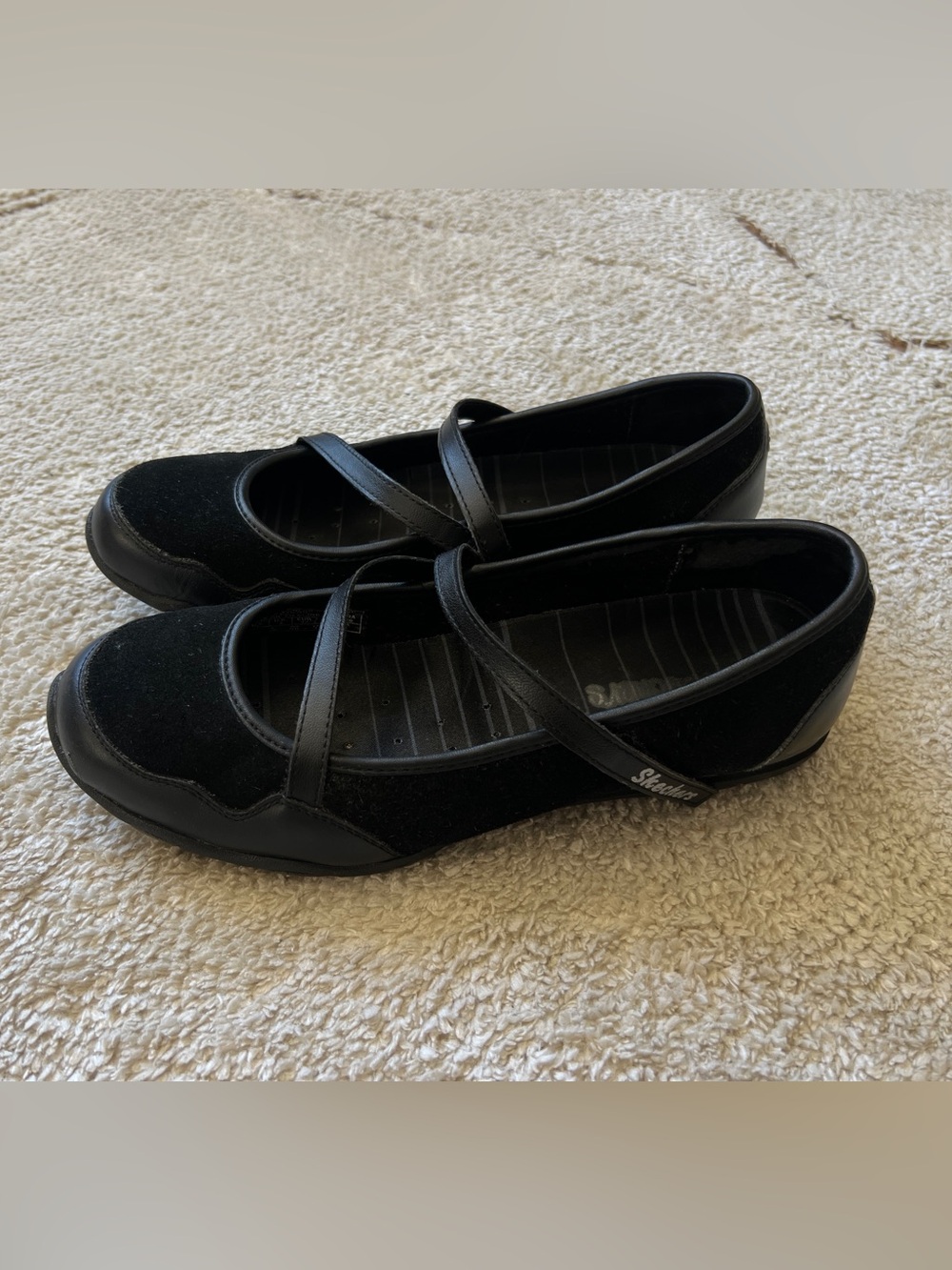 Skechers Women's Black Mary Jane Casual Flats - Balet inspired shoes
